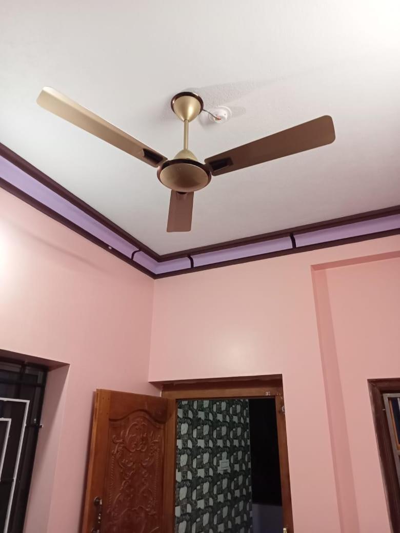 Vian Homestay Honāvar Екстериор снимка